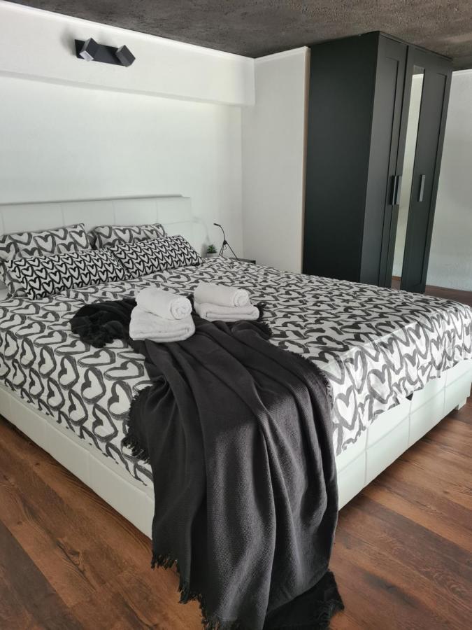 Studio Apartman "In" Opatija Exterior foto