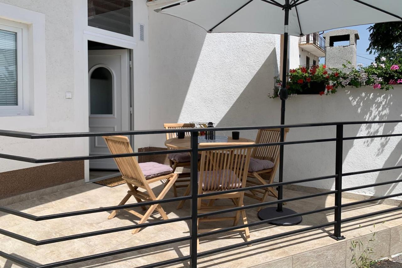 Studio Apartman "In" Opatija Exterior foto